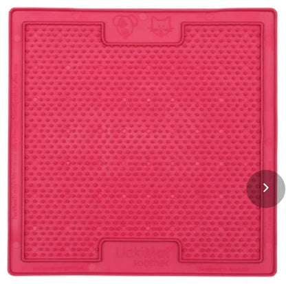 LickiMat Soother, Assorted colors